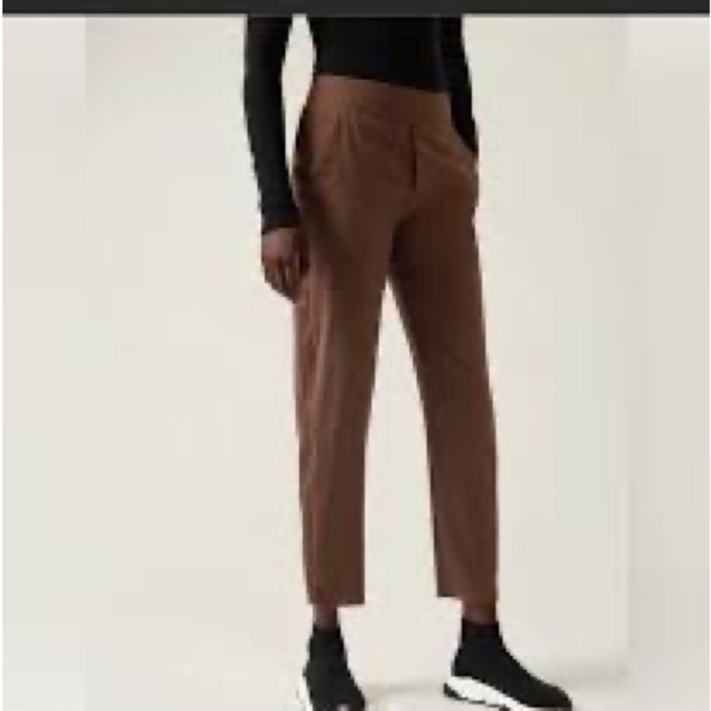 NWT Athleta Brooklyn Ankle Pants Size 10 in Brown